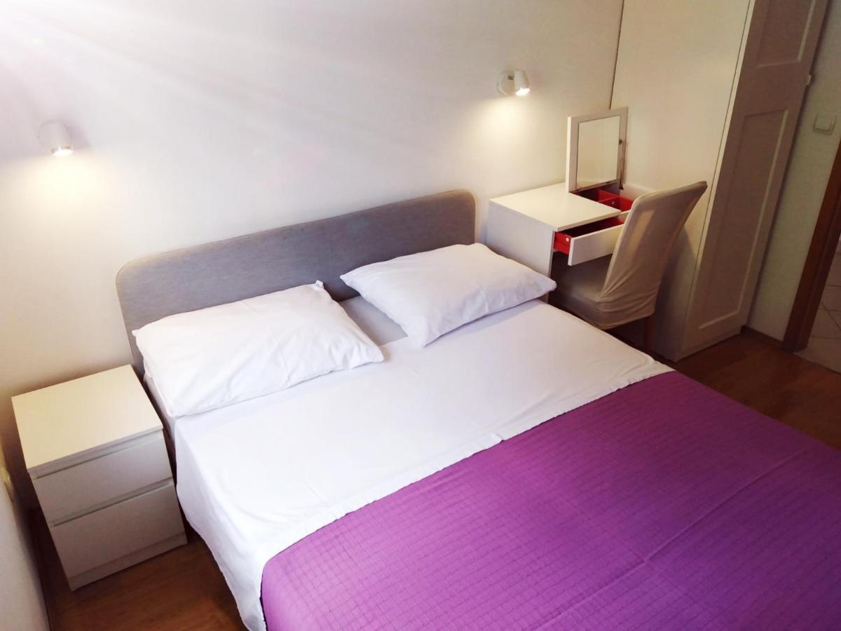 Apartment Mia - Spacious Apartment On 85 M2 With Beautiful Sea View Trogir Exterior foto